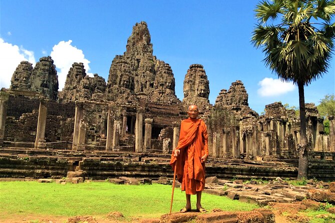 Highlight of Angkor Complex 2 Days Private Tour - Day two: fine carvings and the Grand Circuit