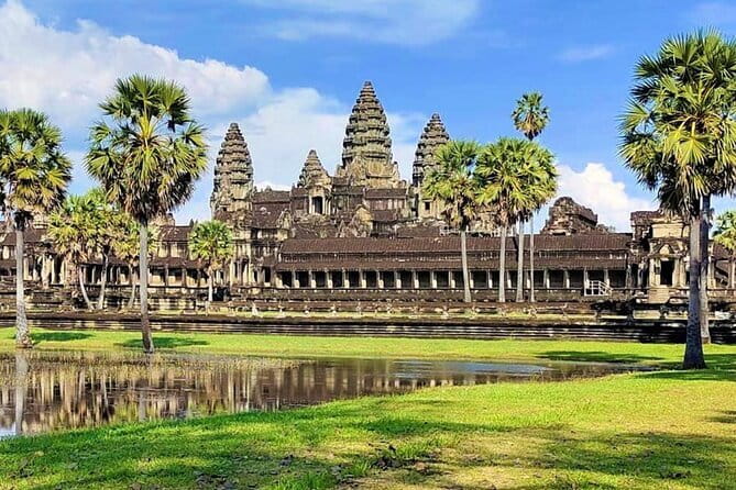 Highlight of Angkor Temples 6 Days Cambodia Tour - Phnom Kulen, sacred water, and mountain views