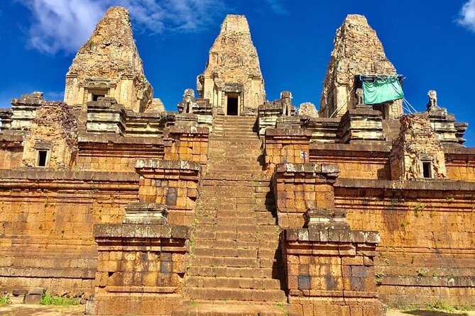 Journey Through Time: Grand Tours with professional photographers - What the guides and photographer add