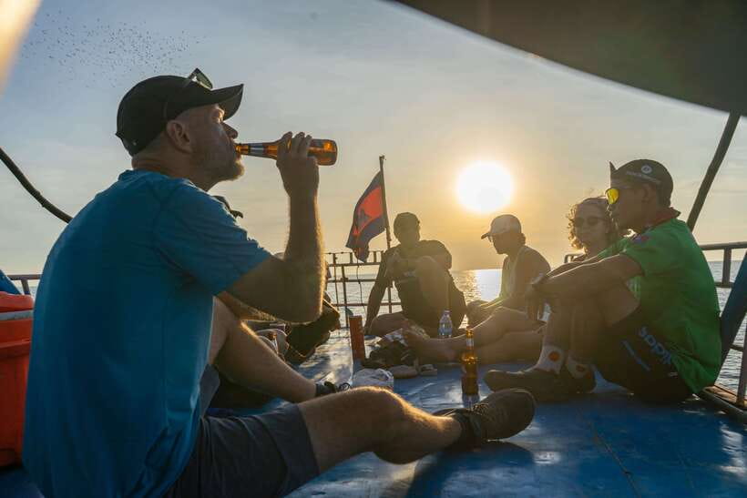 Kampong Phluk: Floating Village Sunset Bike Tour or E-Bike - A full day beyond Siem Reap’s city streets