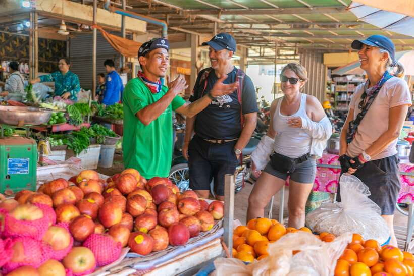Kampong Phluk: Floating Village Sunset Bike Tour or E-Bike - Sunset over Tonle Sap Lake