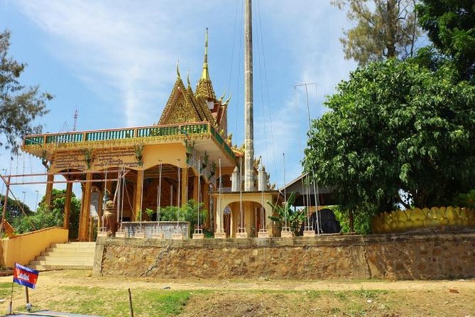 Kampong Phluk Floating Village & Sunset Lake Canoe Tour - What the tour does well, and where it falls short