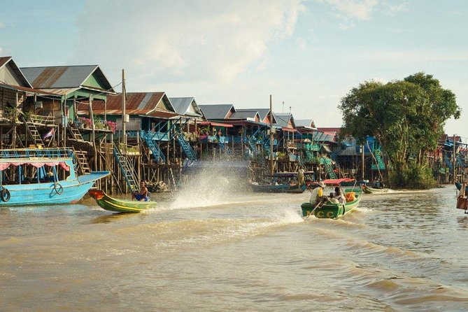 Kampong Phluk Floating Village Tour by Boat - Arriving at Kampong Phluk’s stilted village