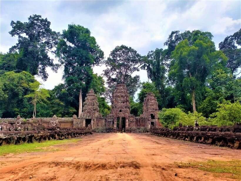 Kbal Spean Trekking Tour with Banteay Srei & Landmine Museum - Should you book this Kbal Spean tour?