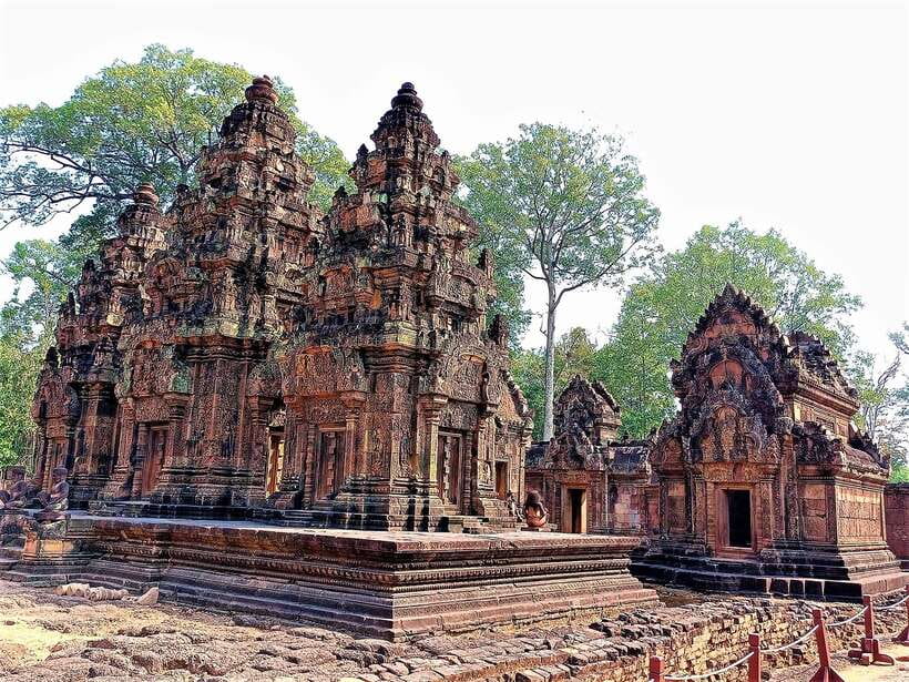 Kbal Spean Trekking Tour with Banteay Srei & Landmine Museum - Who will enjoy this eight-hour route