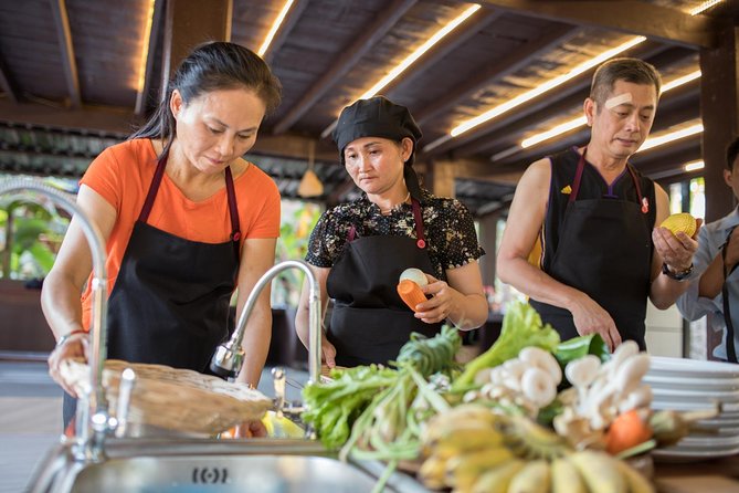Khmer Cooking Class at a Local's Home in Krong Siem Reap - Dietary needs and family suitability