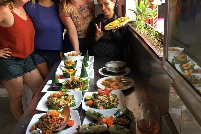 Khmer Gourmet Cooking Class - Choosing from six Khmer menus