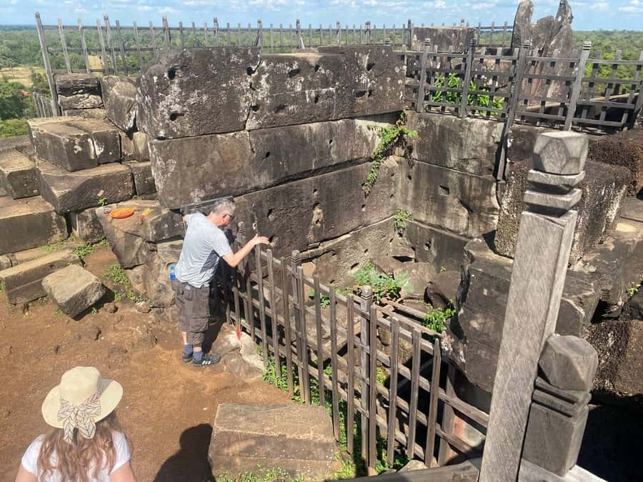 Koh Ker & Beng Mealea Temple Guided Tour - Key things to know before you book