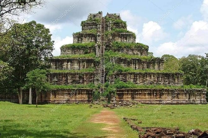 Koh Ker & Preah Vihear - Peung Kom Nuo adds a quieter mountain stop