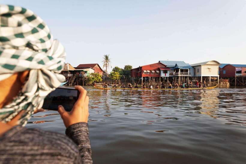 Kompong Kleang Floating Village Guide Tour from Siem Reap - The one-hour drive from Siem Reap