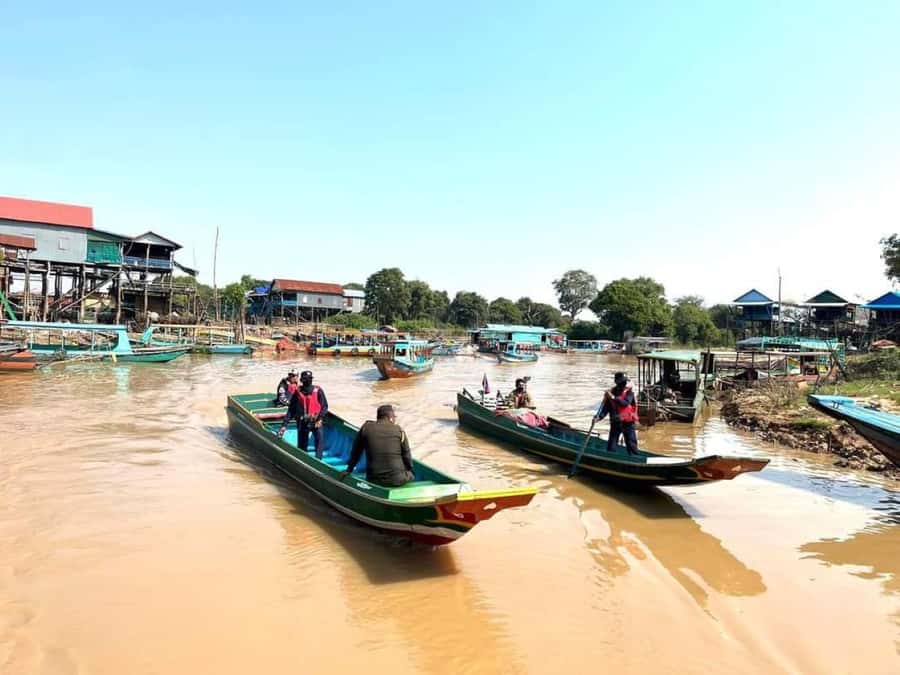 Kompong Pluk Tour - Shared minibus or private vehicle