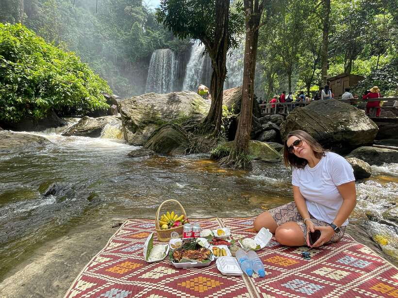 Kulen Mountain: Small-Group Tour and Picnic lunch - The River of 1000 Lingas, carved into the water