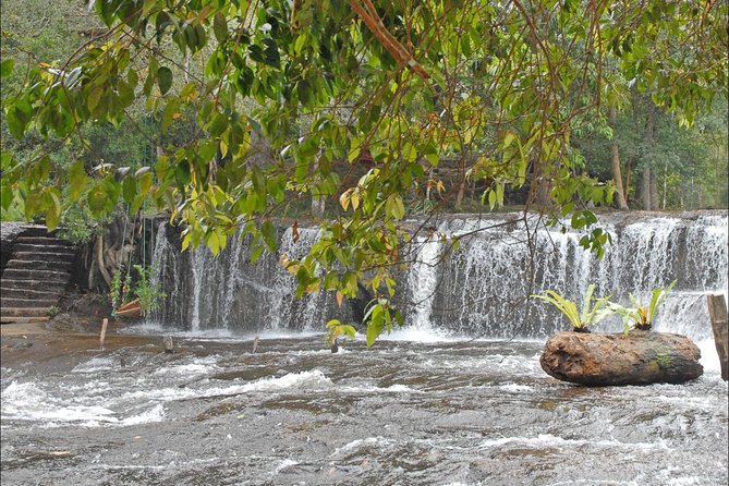 Kulen Waterfall & Kbal Spean Tour - How the day feels in practice