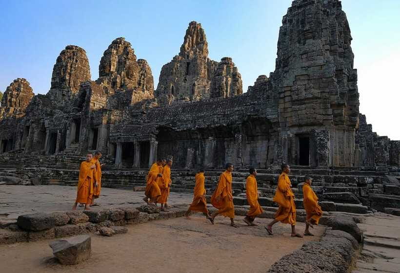 Luxury Private 2-Day Angkor Wat with English or German Guide - Should you book this Angkor tour?