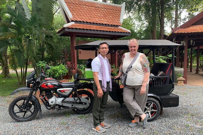 Night Street Tour in Siem Reap - Who should book this night tour?