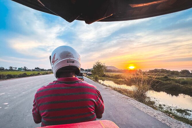 Old Siem Reap Sunset Food Tour by Tuk-tuk - Why this food tour feels different from a standard Siem Reap dinner