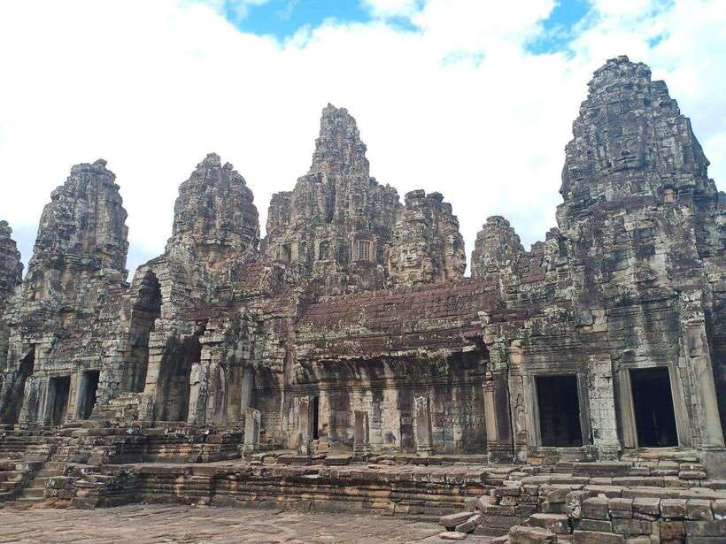 One Day Angkor Wat Trip with Sunrise - Lunch and the afternoon temple circuit