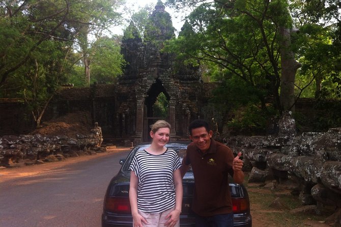 One Day Angkor World Heritage Tour - Angkor Wat, three hours with the main attraction