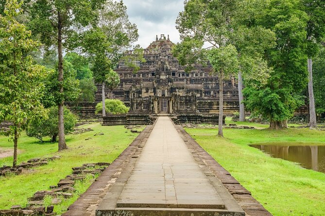 One Day Private Guide Tour of Angkor Thom, Bayon, Ta Phrom & Angkor Wat - Phimeanakas, a smaller but important stop