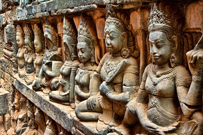 One Day Private Guide Tour of Angkor Thom, Bayon, Ta Phrom & Angkor Wat - Lunch is on your own, then Angkor Wat