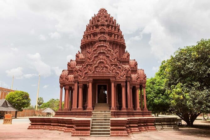 Oudong Temples & Phnom Prasith Private Tour from Phnom Penh - Who will enjoy this Oudong tour?