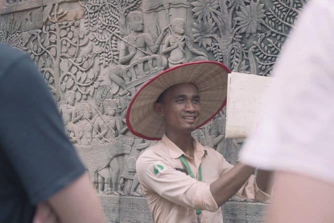 Personalised Angkor Wat Sunrise Off-the-Beaten Track Tour - Angkor Thom and Bayon’s stone faces