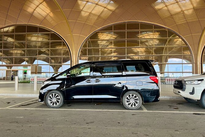 Phnom Penh Airport (KTI) to Siem Reap, Safe Reliable Taxi Driver - Choosing between a car, SUV, and MPV minivan