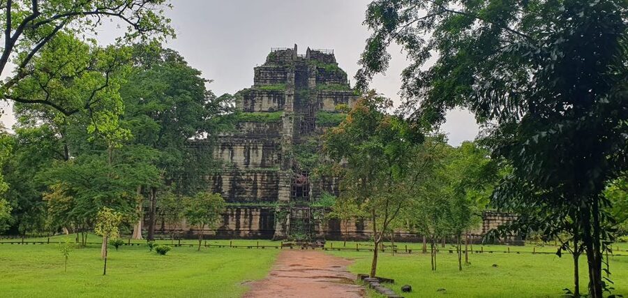 Preah Vihear Temple Koh Ker & BengMealea Tour from Siem Reap - Beng Mealea closes the temple circuit