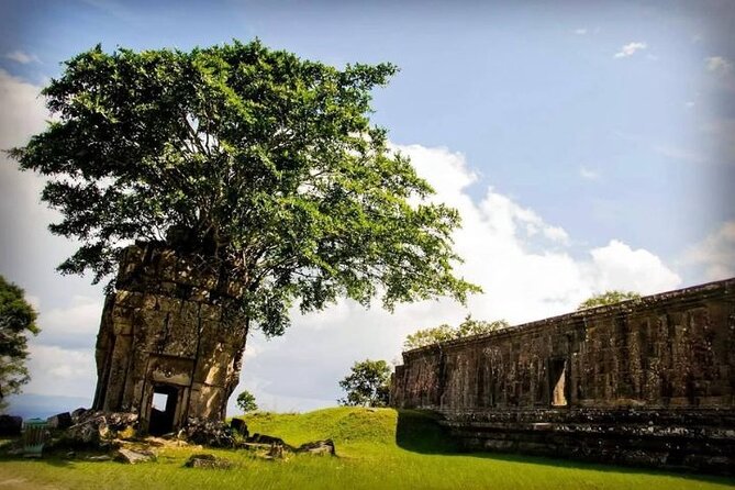 Preah Vihear temple - Koh Ker & Other temple with Small Group - Prasat Pram and its five towers