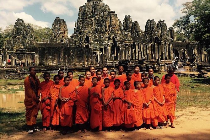 Private Angkor Sunrise Bayon Ta Prohm Bonteay Srie Vip Tour - The final brick towers and a name to confirm