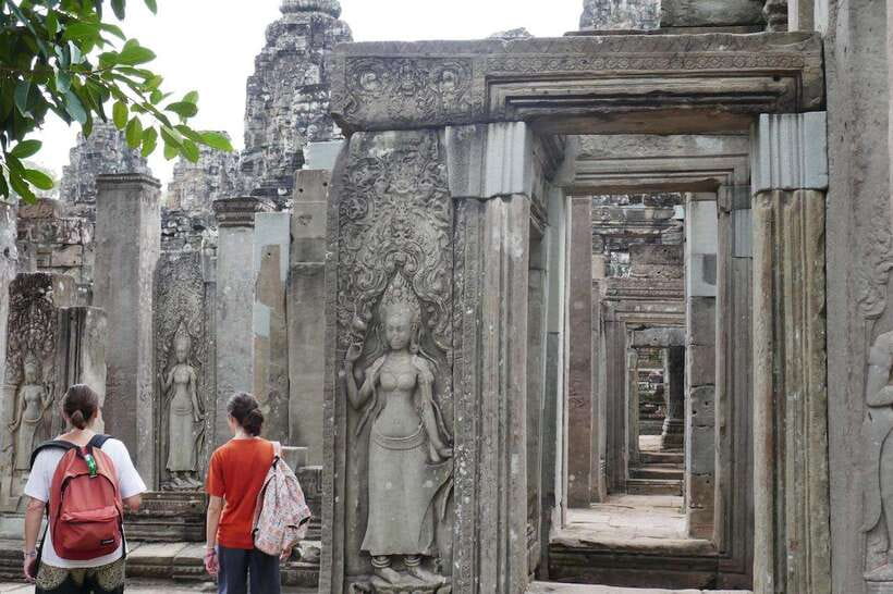 Private Angkor Sunrise, Guide Breakfast and Tuktuk included - What the Private Tuk-Tuk Format Adds