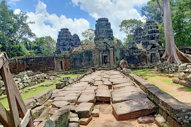 Private Angkor Wat Guided Sunset Tour - The Elephant and Leper King Terraces