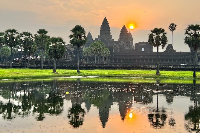 Private Angkor Wat Sunrise Tour with Lunch Included - Key points to know before booking