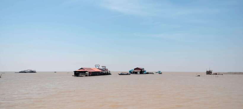 Private Angkor Wat Sunrise Tours And Sunset Floating Village - What the private service adds