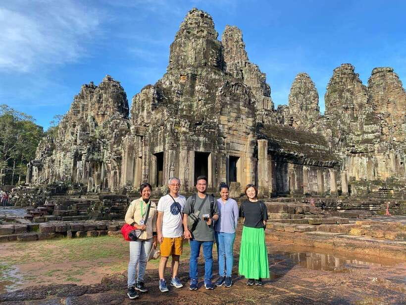 Private Angkor Wat Sunset Tour with Lunch and Snack Included - Bayon Temple and Its Stone Faces
