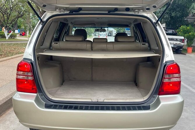 Private Car services from Siem Reap to Phnom Penh - Comfort, luggage, and group size