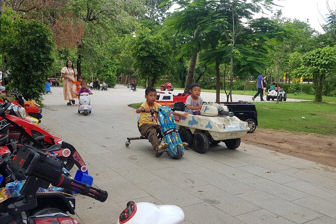 Private City Tour in Siem Reap - Psar Chaa and the Old Market