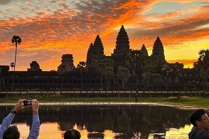 Private Kbal Spean Trekking Tour with Banteay Srei - Is $75 a fair price?
