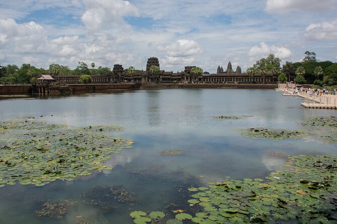 Private Sunrise Angkor Wat Tour with pickup from your hotel - What the $65.90 price really covers