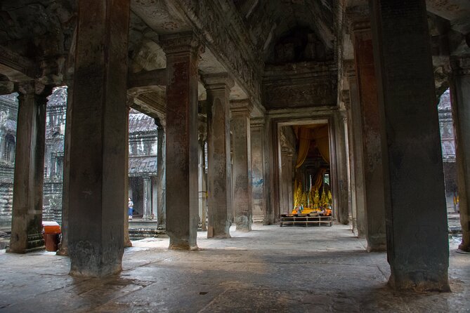 Private Sunrise Angkor Wat Tour with pickup from your hotel - Who will get the most from this private morning