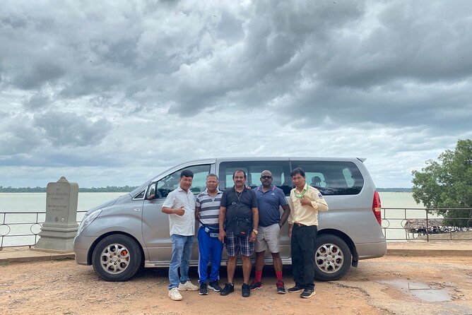 Private taxi transfer Siem Reap to Phnom Penh - A private road link between Siem Reap and Phnom Penh