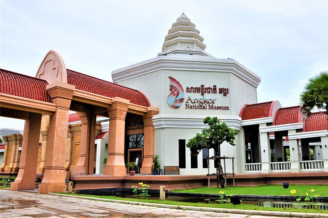 Private Tour: HERO Rats & Angkor National Museum - What the private car and guide arrangement means