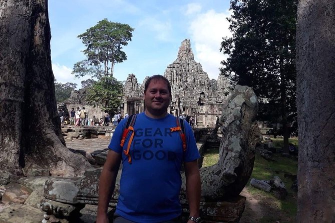 Private Tour: Siem Reap Full Day Tour With Angkor Wat Banteay Srei Bayon Temple and Ta Prohm - Four Angkor temples, one well-packed day