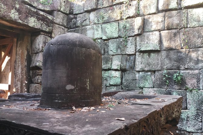 Private Tour to Beng Mealea Jungle Temple and Koh Ker - The road out of Siem Reap