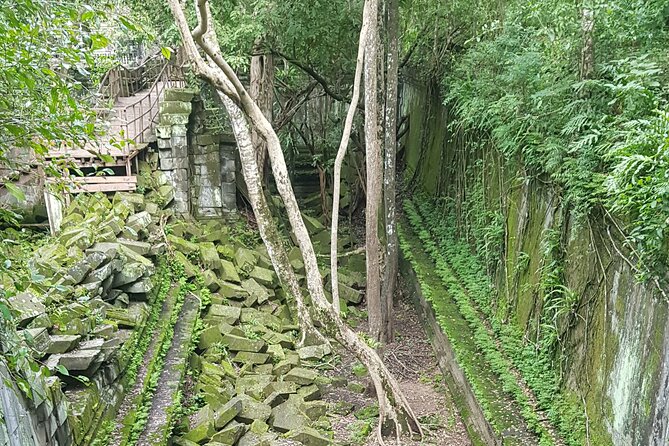 Private Tour to Beng Mealea Jungle Temple and Koh Ker - Timing, clothing, and what to bring