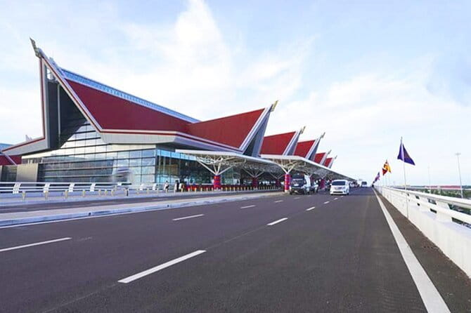 Private Transfer from Siem Reap Angkor Int'l Airport to Town - Why flight tracking matters