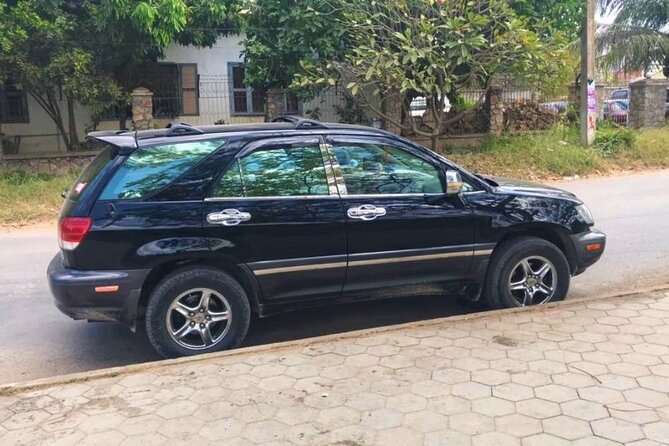 Private Transfer from Siem Reap to Phnom Penh - A private road journey instead of a bus-station chore