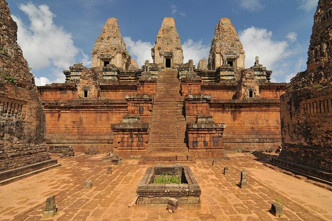 Private Transfer : Siem Reap ↔ Battambang - Door-to-door service saves more time than it sounds