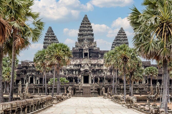 Private Tuk Tuk Tour to Angkor Wat and Small Circle with Two Extras - Key points to know before booking