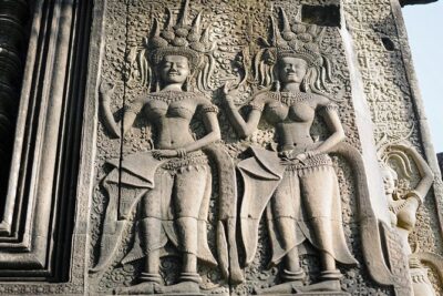 Private Tuk Tuk Tour to Angkor Wat and Small Circle with Two Extras